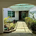 CASA con alberca, súper ubicación. Puerto de Veracruz